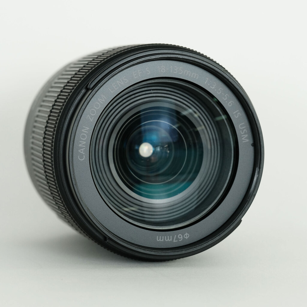Canon EF-S18-135mm F3.5-5.6 IS USM