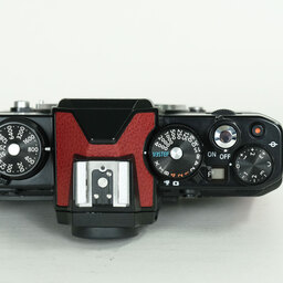 Nikon Z fc ボディ ブラック プレミアムエクステリア張替済み Nikon Z fc ボディ ブラック プレミアムエクステリア張替済み