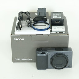 RICOH GR IIIx Urban Edition