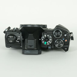 OM SYSTEM OM-5