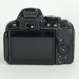 Nikon D5300