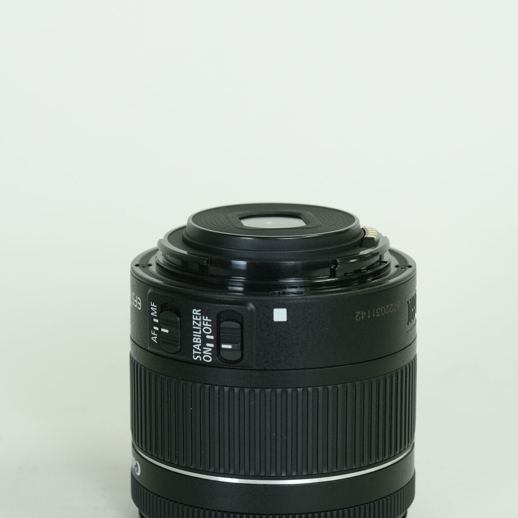 Canon EF-S18-55mm F4-5.6 IS STM