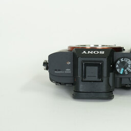 SONY α7 III(ILCE-7M3) SONY α7 III(ILCE-7M3)