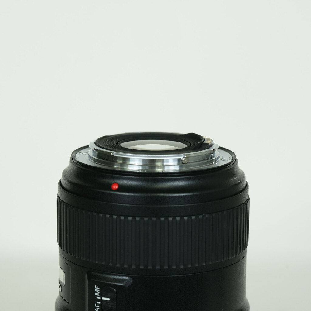 Canon EF16-35mm F2.8L III USM Canon EF16-35mm F2.8L III USM