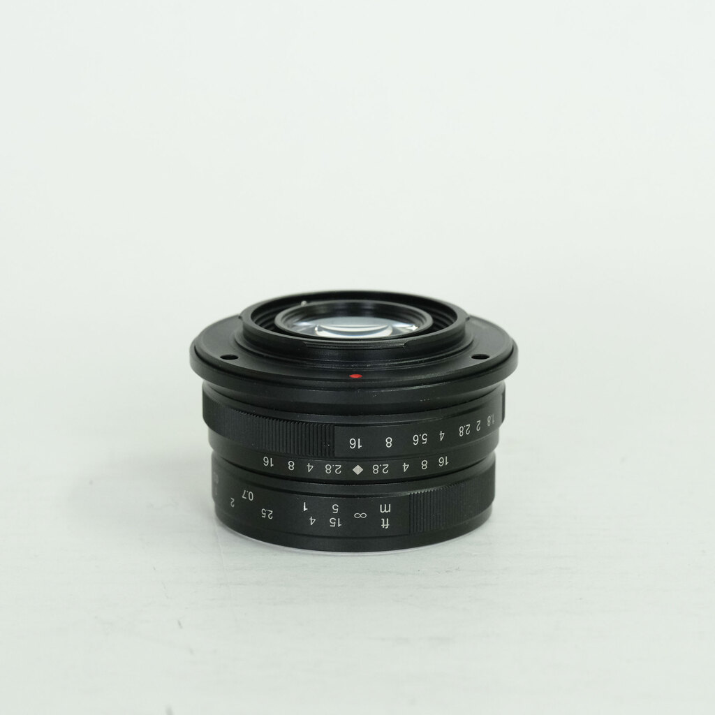 七工匠 7artisans 25mm F1.8 (フジフイルムX用) シルバー