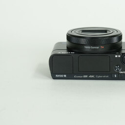 SONY Cyber-shot DSC-RX100M7G シューティンググリップキット
