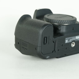 Canon EOS 90D