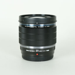 OLYMPUS M.ZUIKO DIGITAL ED 20mm F1.4 PRO OLYMPUS M.ZUIKO DIGITAL ED 20mm F1.4 PRO