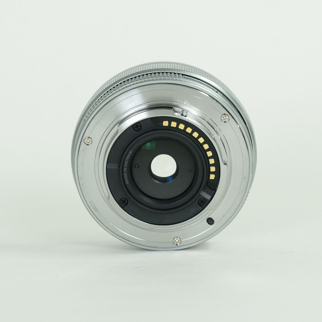 OLYMPUS M.ZUIKO DIGITAL ED 14-42mm F3.5-5.6 EZ シルバー OLYMPUS M.ZUIKO DIGITAL ED 14-42mm F3.5-5.6 EZ シルバー