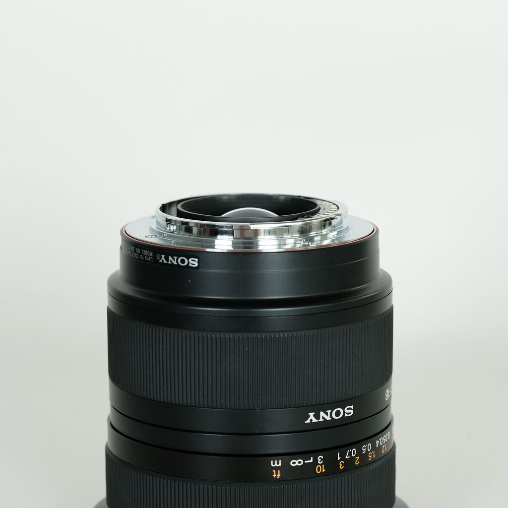 SONY DT 11-18mm F4.5-5.6 SAL1118