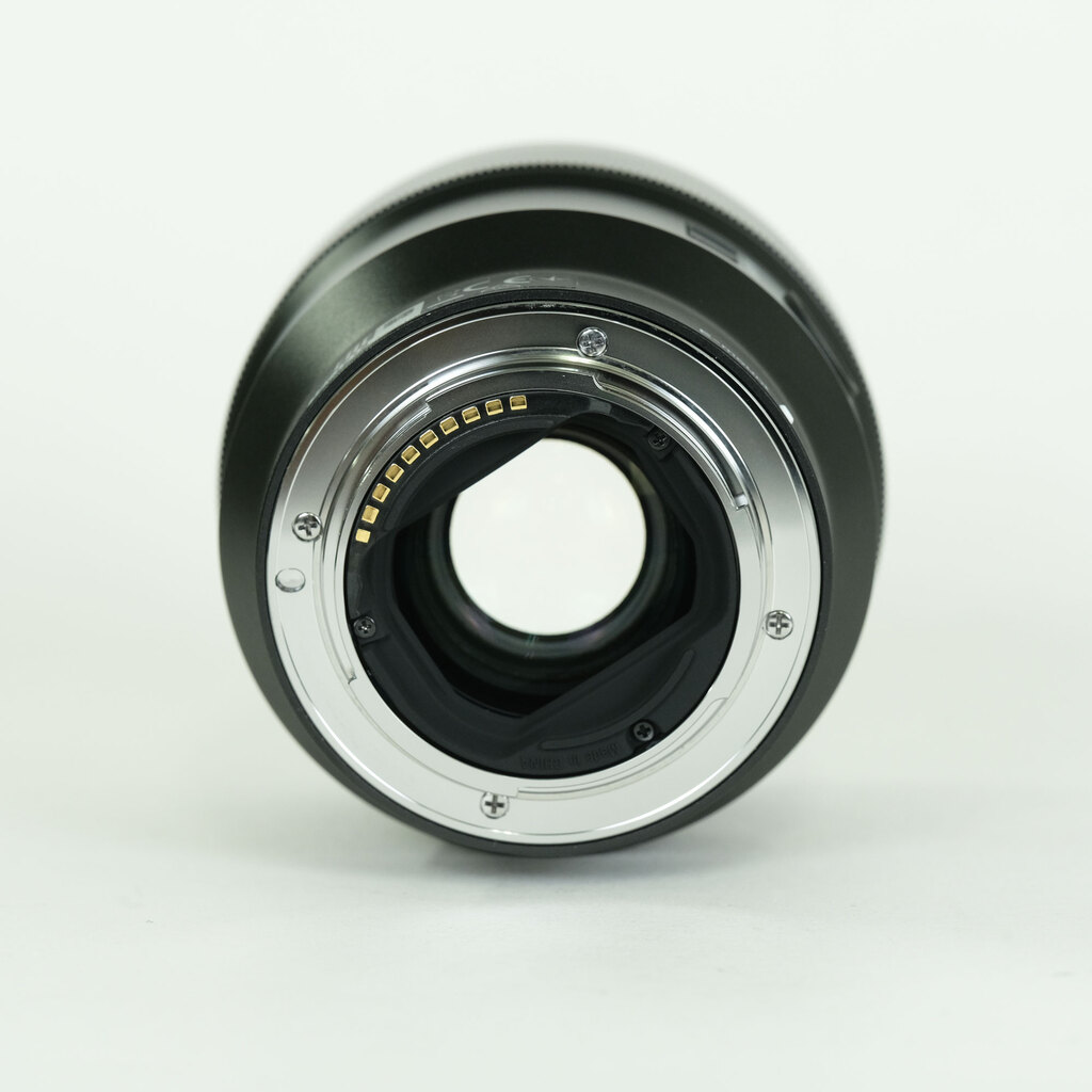 SONY FE 85mm F1.8 SEL85F18 SONY FE 85mm F1.8 SEL85F18