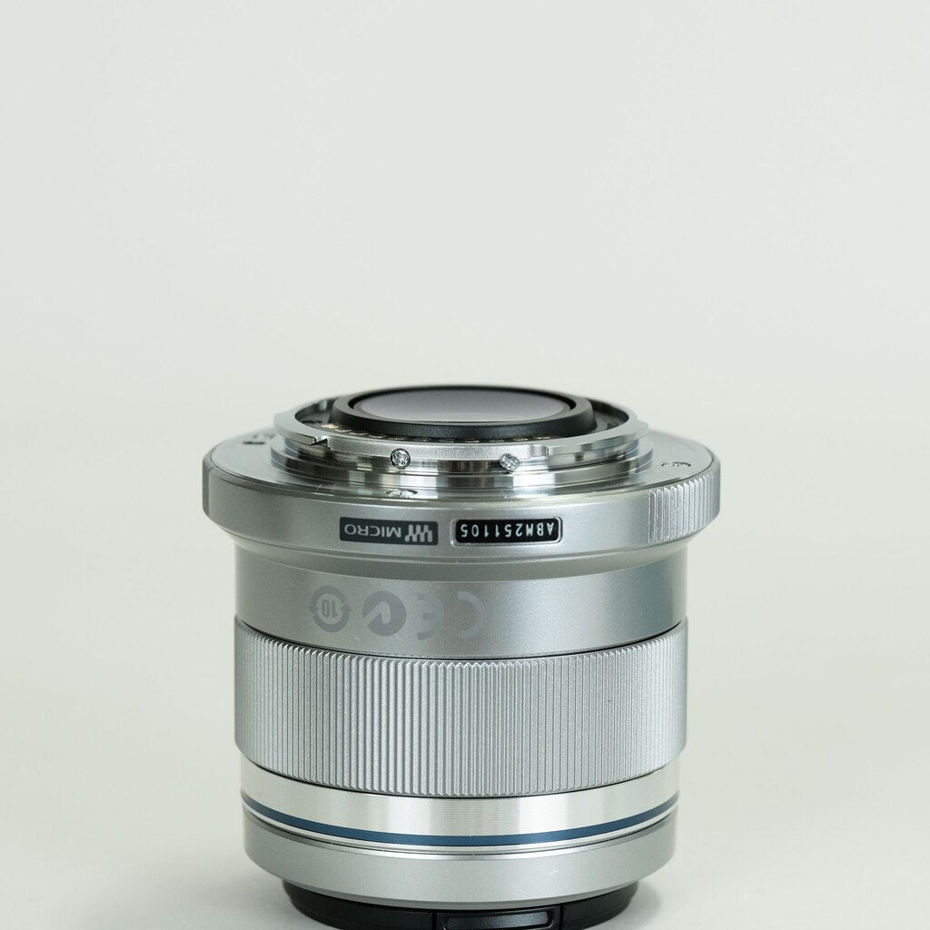 OLYMPUS M.ZUIKO DIGITAL 45mm F1.8