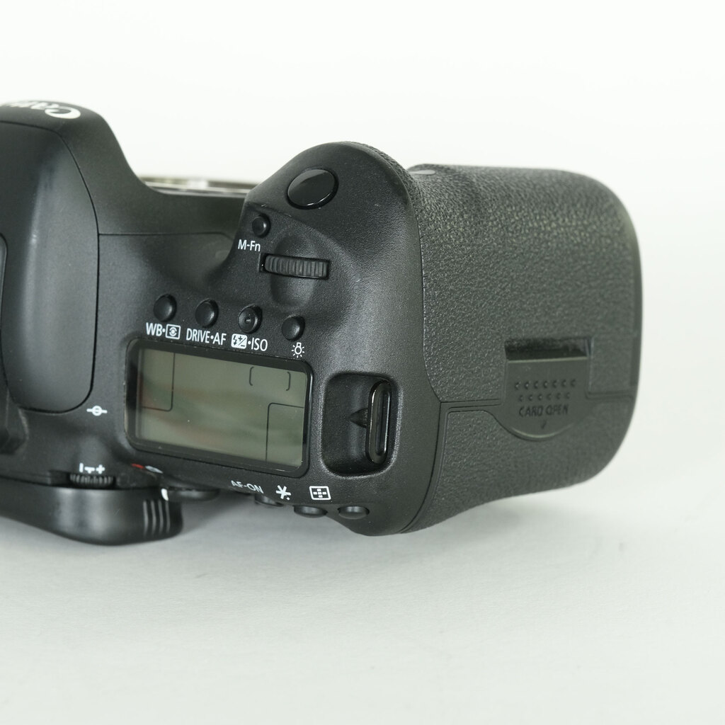 Canon EOS 7D Mark II