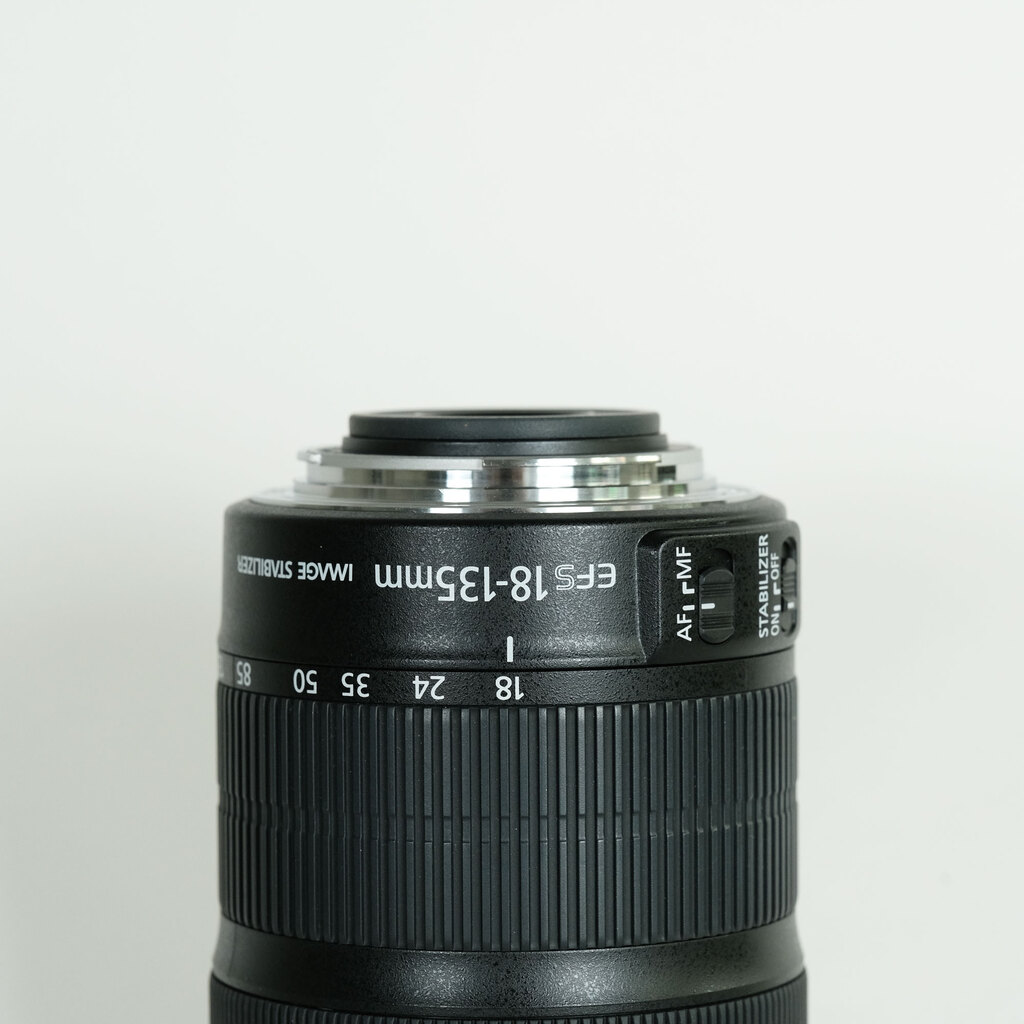 Canon EF-S18-135mm F3.5-5.6 IS STM