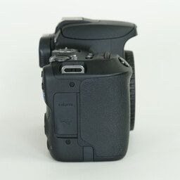 Canon EOS Kiss X9 Canon EOS Kiss X9