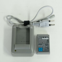 OLYMPUS OM-D E-M10 ボディ シルバー