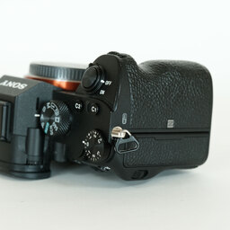 SONY α7 III（ILCE-7M3）