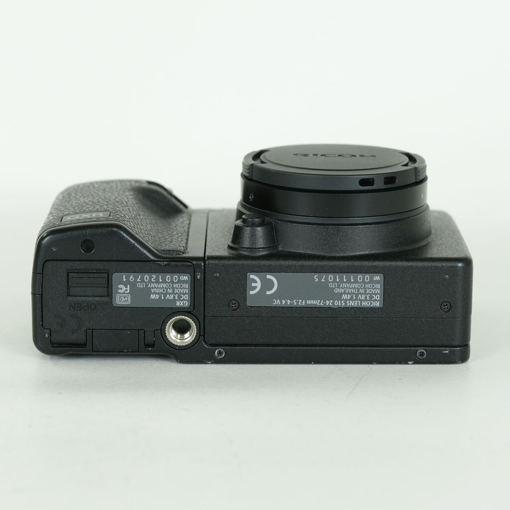 RICOH GXR+S10 KIT   ※24-72mmF2.5-4.4