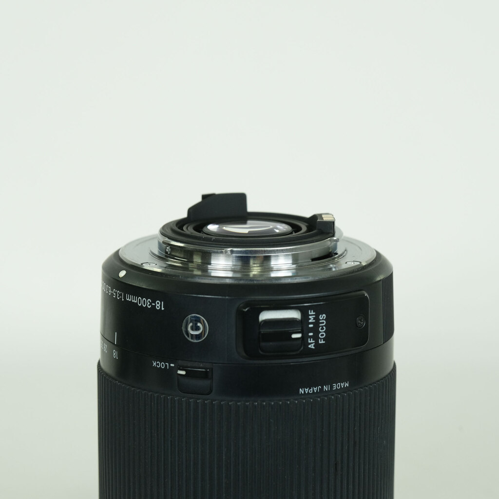 SIGMA 18-300mm F3.5-6.3 DC MACRO OS HSM｜Contemporary [ペンタックスK用]