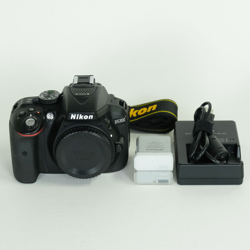 Nikon D5300 Nikon D5300