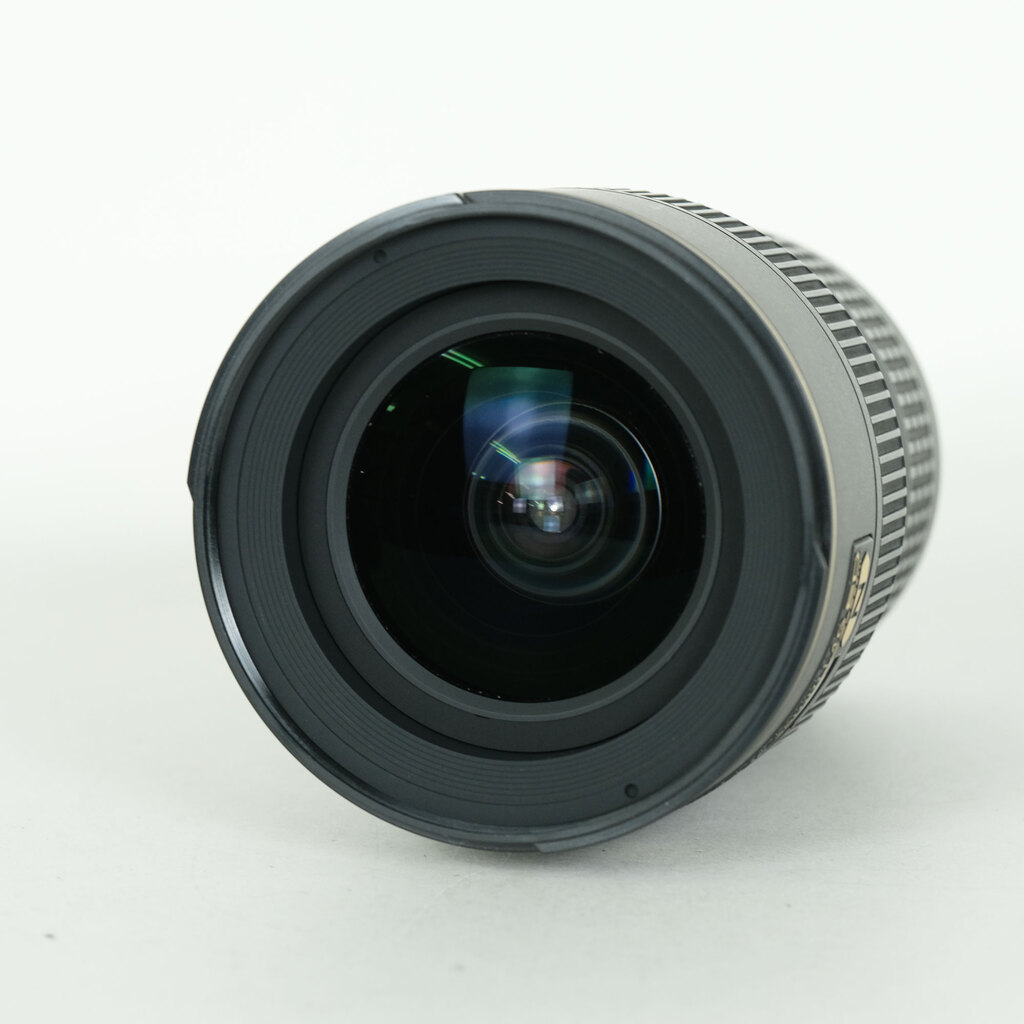 Nikon AF-S NIKKOR 16-35mm F4 G ED VR Nikon AF-S NIKKOR 16-35mm F4 G ED VR