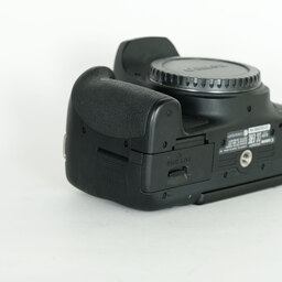 Canon EOS Kiss X8i