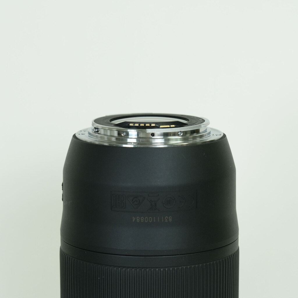Canon EF70-300mm F4-5.6 IS II USM Canon EF70-300mm F4-5.6 IS II USM