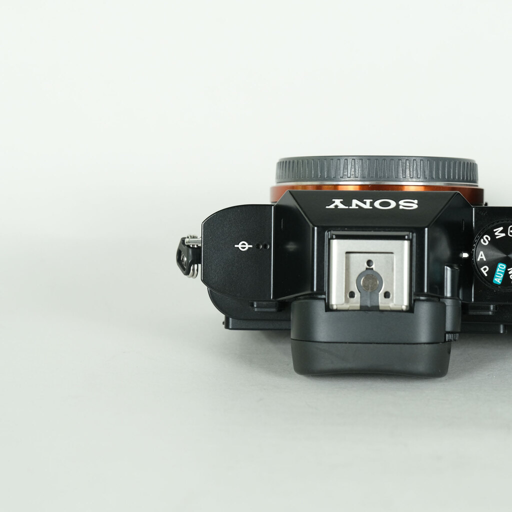 SONY α7（ILCE-7）の出品 | ONE SCENE（ワンシーン）