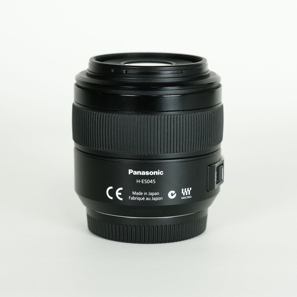 Panasonic LEICA DG MACRO-ELMARIT 45mm F2.8 ASPH. MEGA O.I.S.