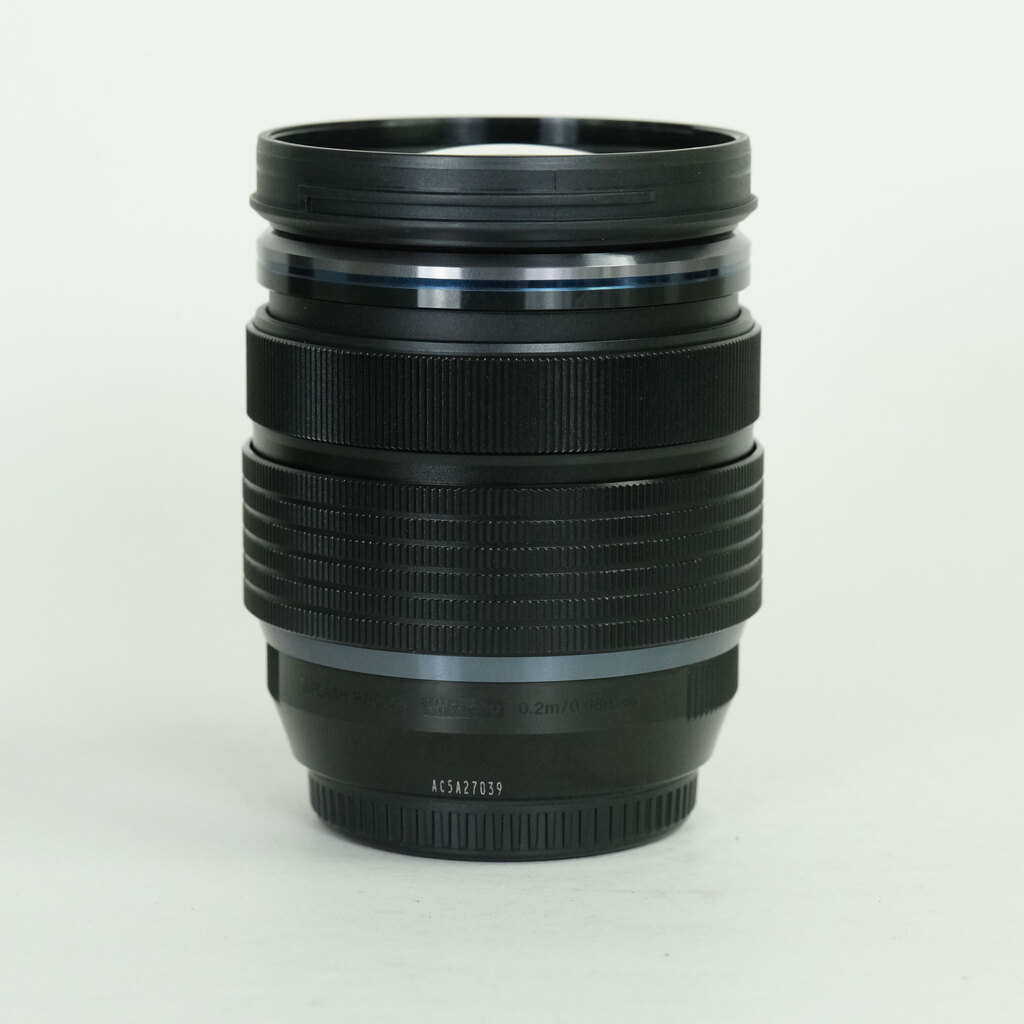 OLYMPUS M.ZUIKO DIGITAL ED 12-40mm F2.8 PRO