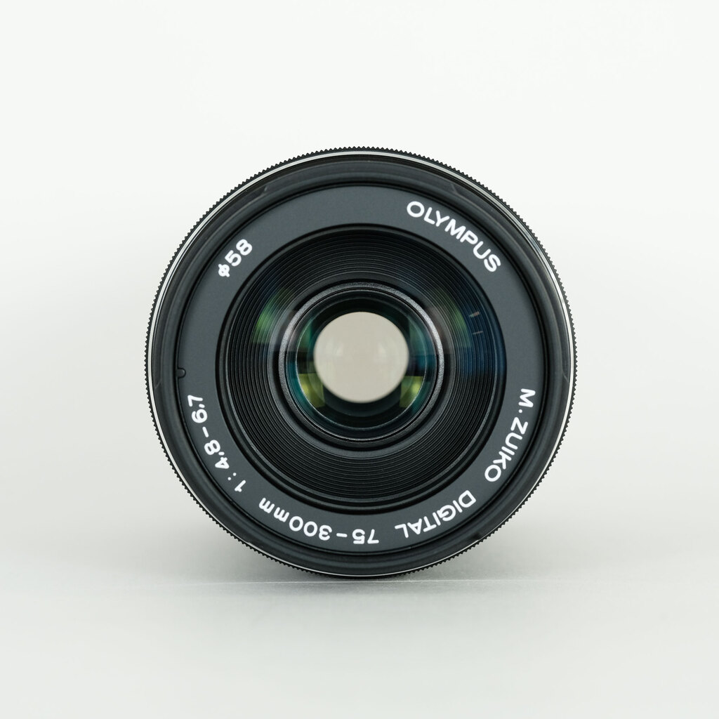 OLYMPUS M.ZUIKO DIGITAL ED 75-300mm F4.8-6.7 II