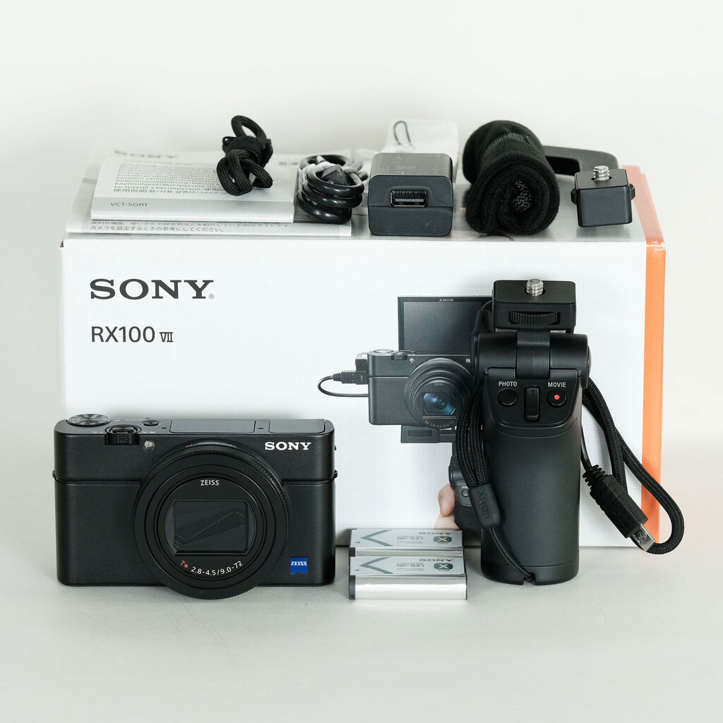 SONY Cyber-shot DSC-RX100M7G シューティンググリップキット