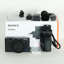 SONY Cyber-shot DSC-RX100M7G シューティンググリップキット