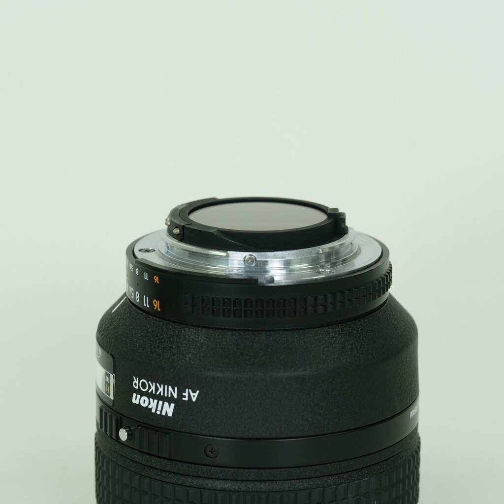 Nikon Ai AF Nikkor 85mm F1.4D IF