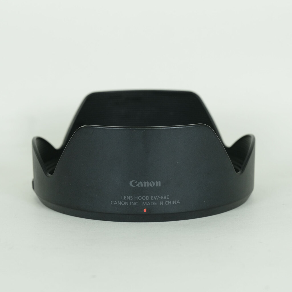 Canon RF24-105mm F2.8 L IS USM Z Canon RF24-105mm F2.8 L IS USM Z