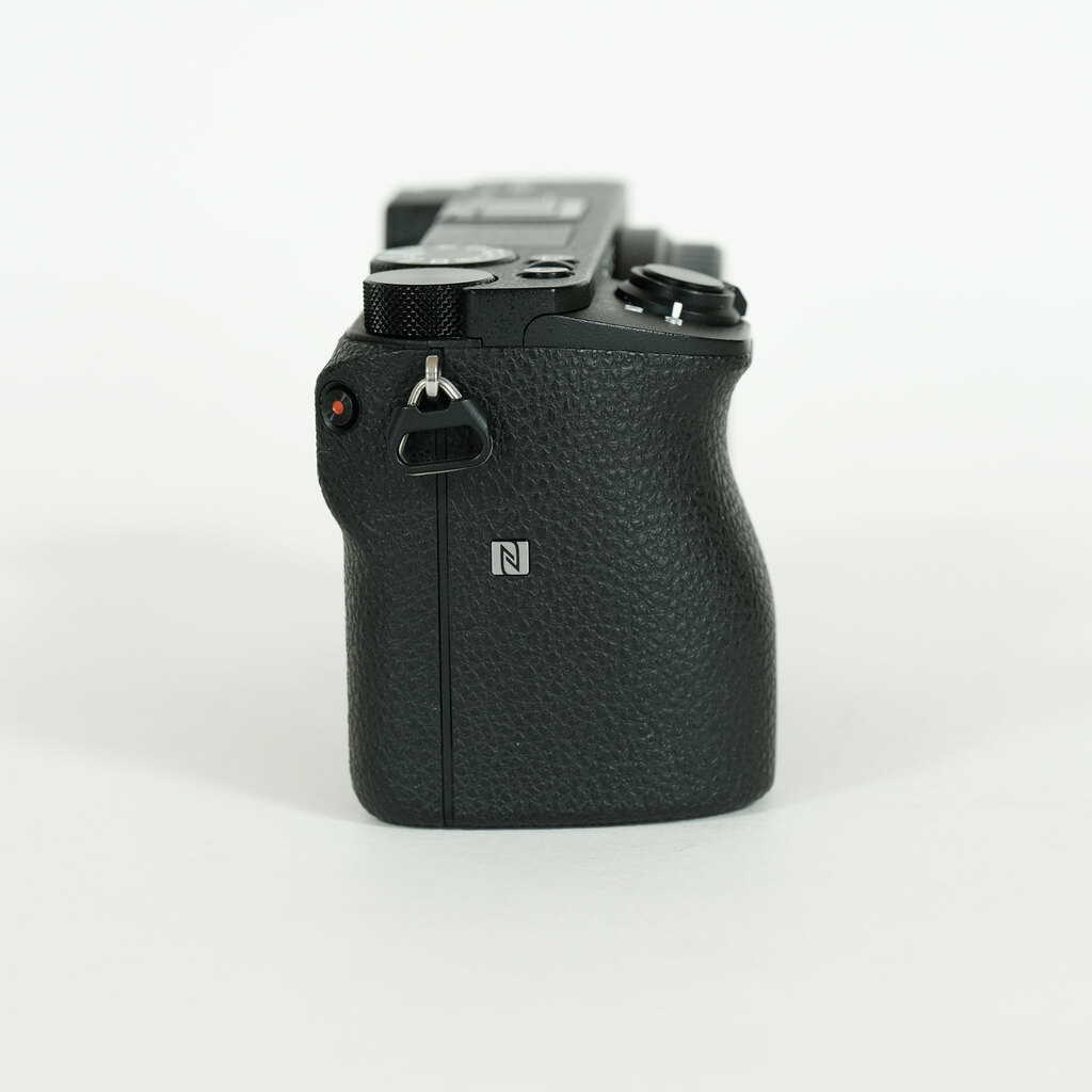 SONY α6500（ILCE-6500）