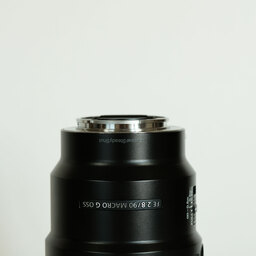 SONY FE 90mm F2.8 Macro G OSS SEL90M28G