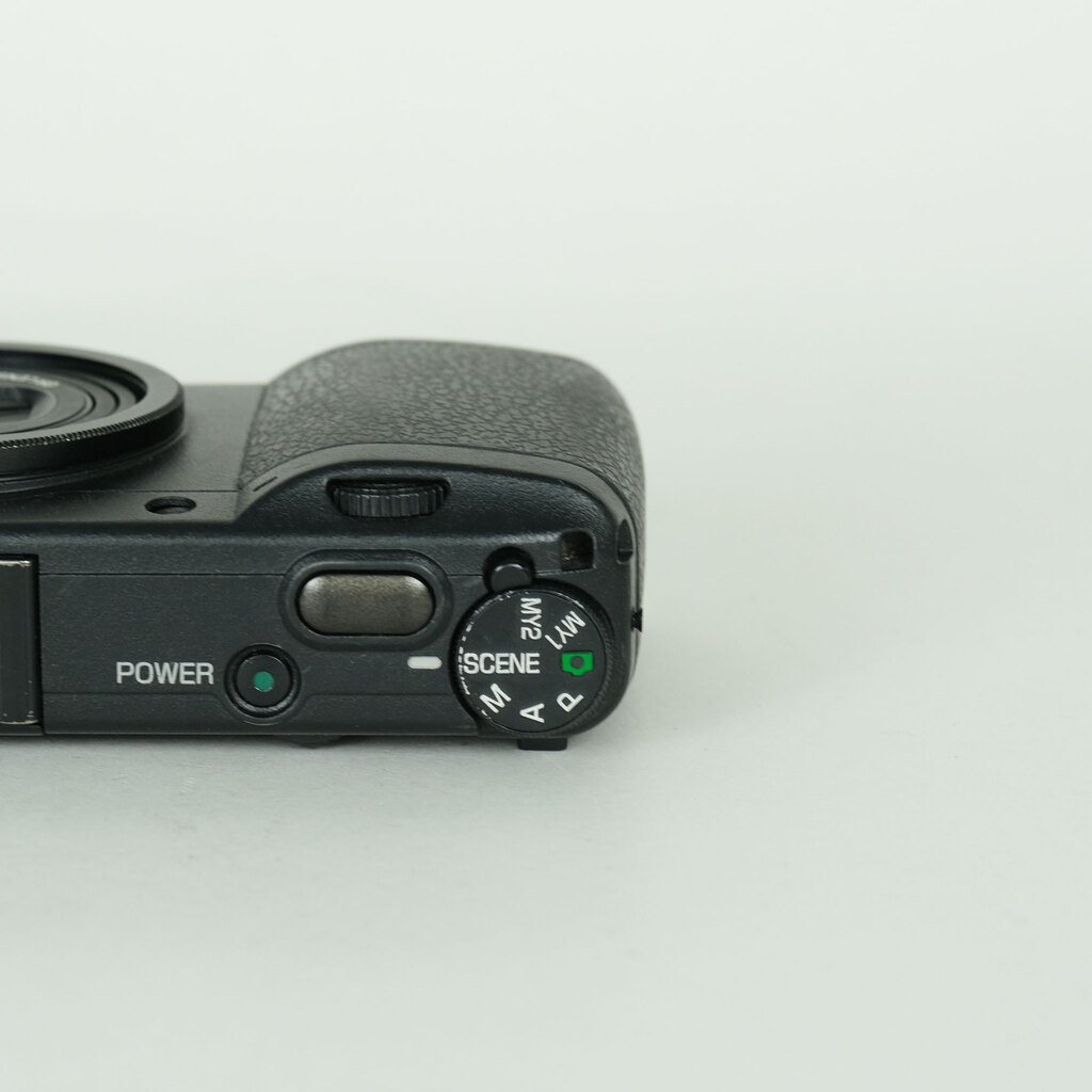 RICOH GR DIGITAL II