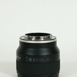TAMRON 20mm F/2.8 Di III OSD M1:2 (Model F050) [ソニーE用]