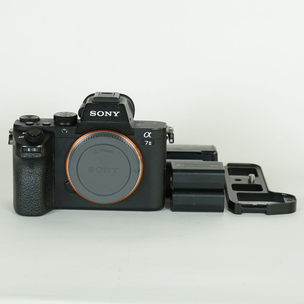 SONY α7 II(ILCE-7M2) SONY α7 II(ILCE-7M2)