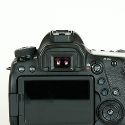 Canon EOS 6D Mark II