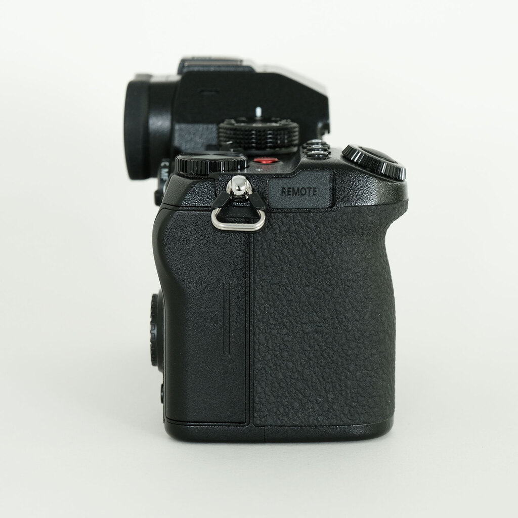 Panasonic LUMIX DC-S5