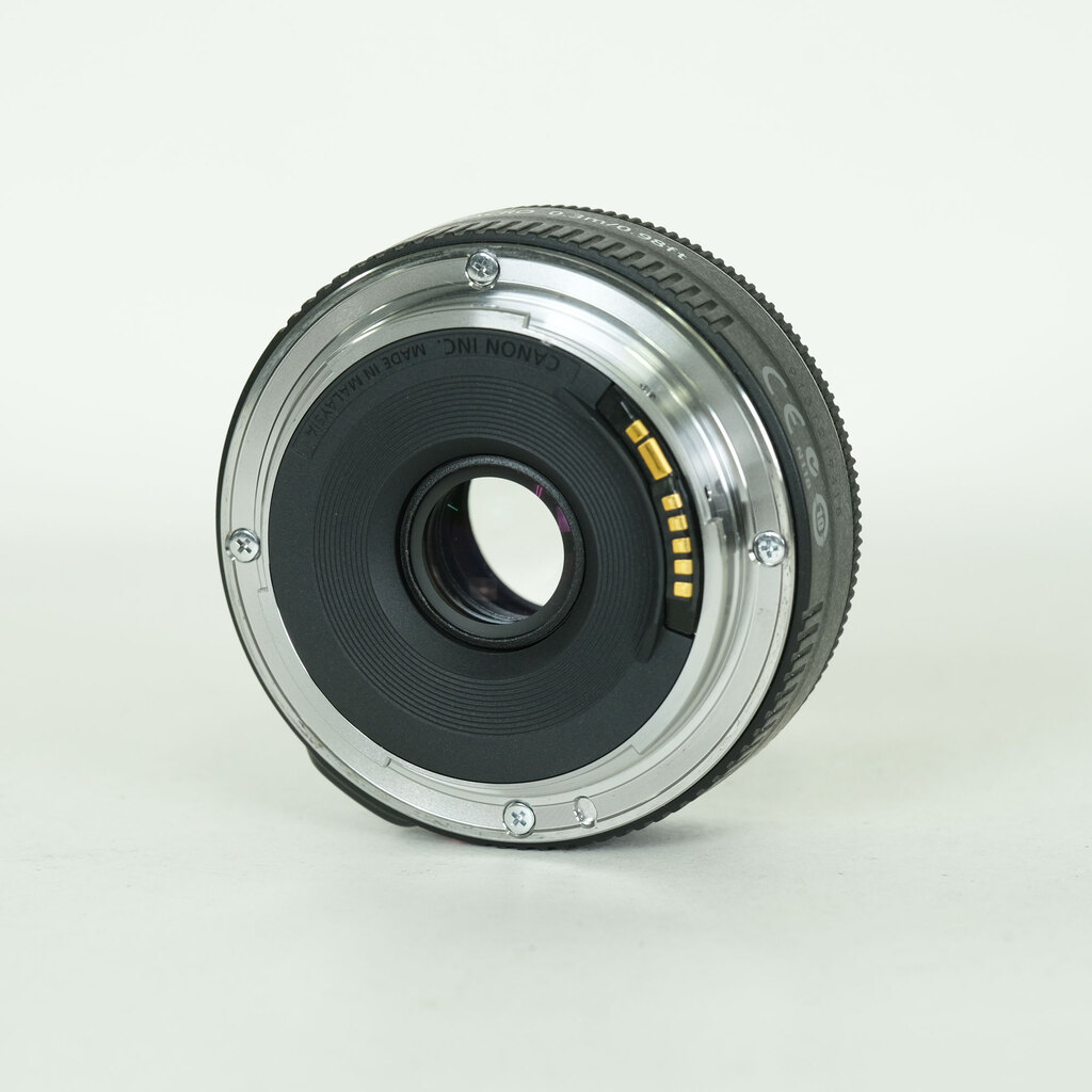 Canon EF40mm F2.8 STM