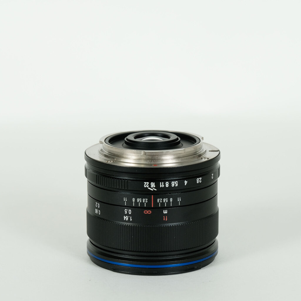 LAOWA 7.5mm F2 [マイクロフォーサーズ用]