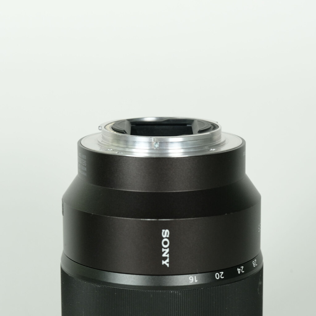SONY Vario-Tessar T* FE 16-35mm F4 ZA OSS SEL1635Z SONY Vario-Tessar T* FE 16-35mm F4 ZA OSS SEL1635Z