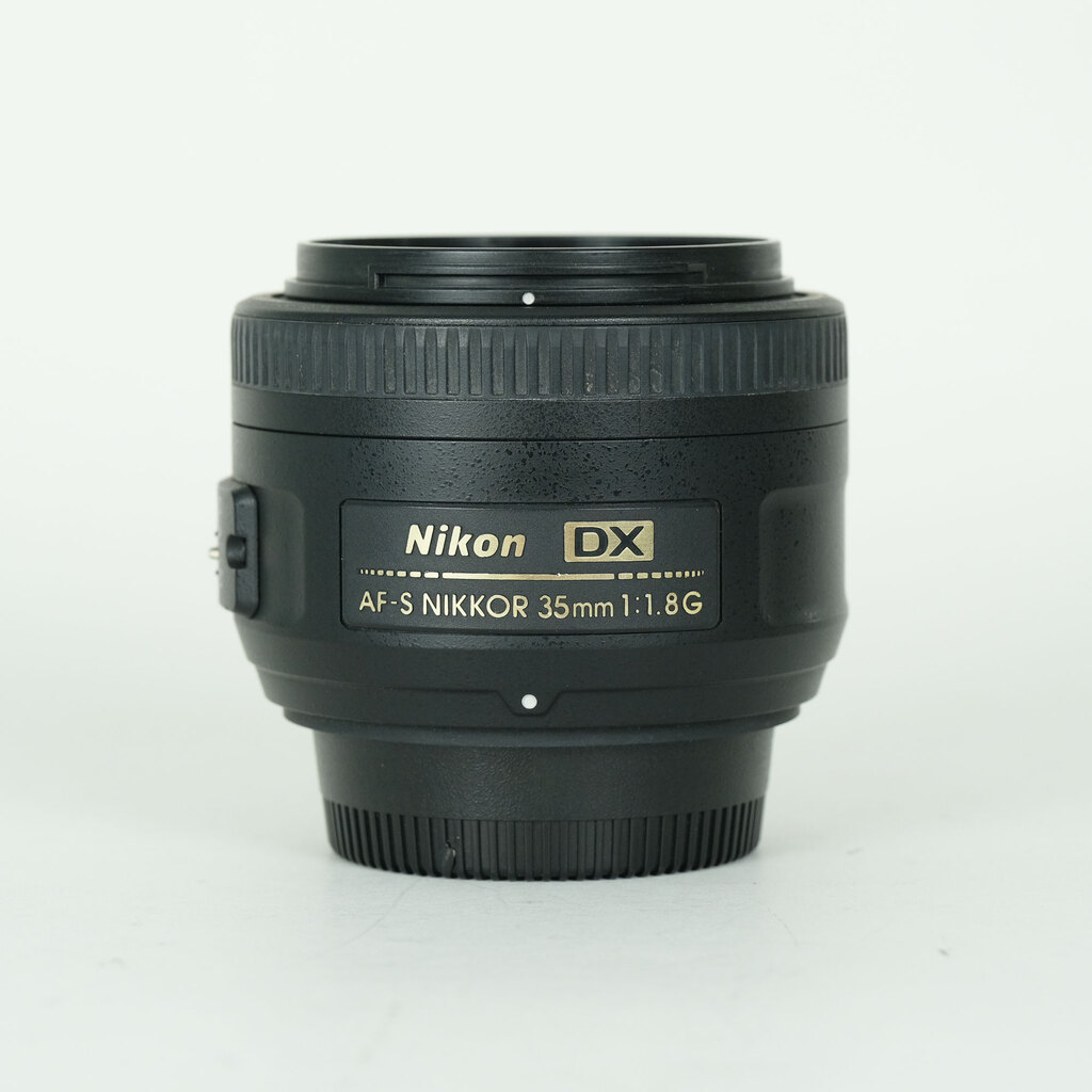 Nikon AF-S DX NIKKOR 35mm f/1.8G