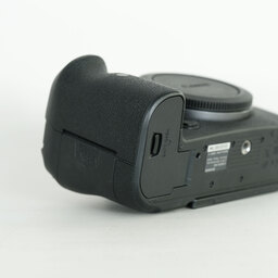 Canon EOS R6 Canon EOS R6