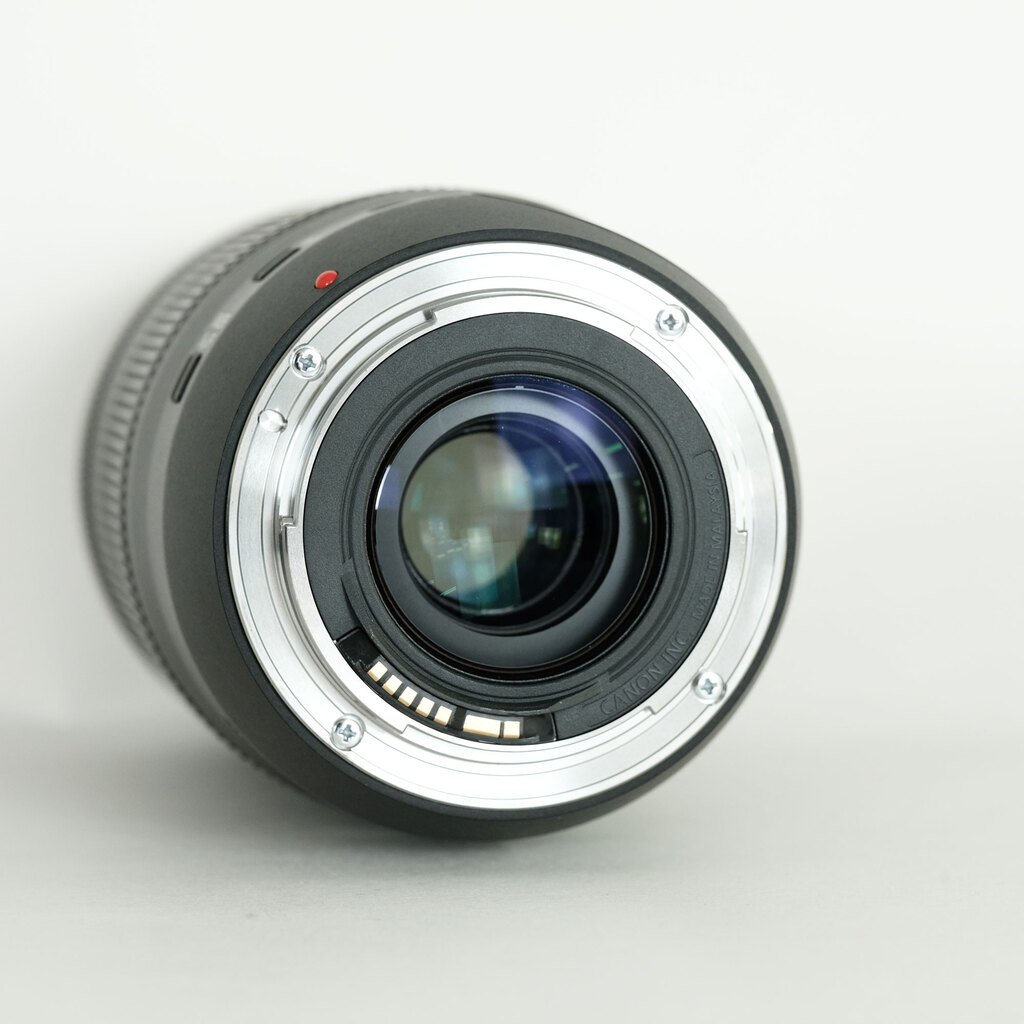 Canon EF70-300mm F4-5.6 IS II USM Canon EF70-300mm F4-5.6 IS II USM