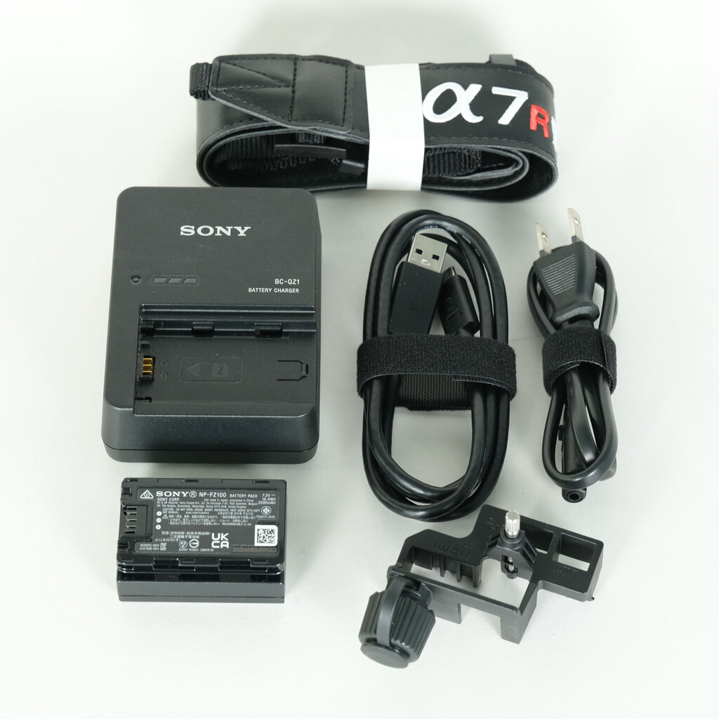 SONY α7R V（ILCE-7RM5）の出品 | ONE SCENE（ワンシーン）