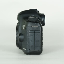 Canon EOS 5D Mark III Canon EOS 5D Mark III